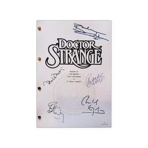 Doctor Strange Guión firmado